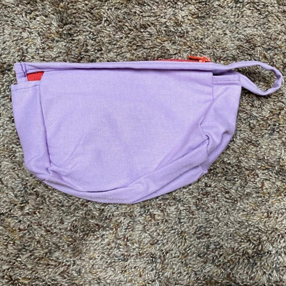 Cosmetic bag bundle - Picture 3 of 12